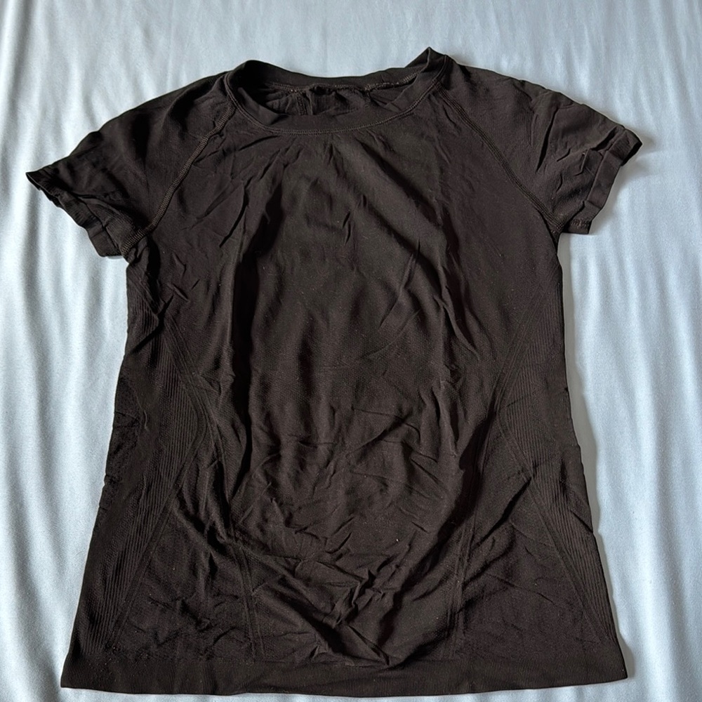 Lululemon Athletica Brown Fitted Short Sleeve Tee